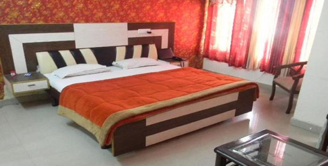 Hotel Kk Residency Chandigarh Ngoại thất bức ảnh