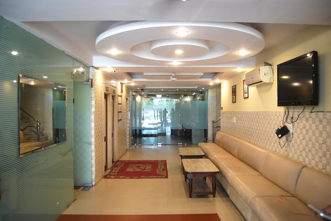 Hotel Kk Residency Chandigarh Ngoại thất bức ảnh